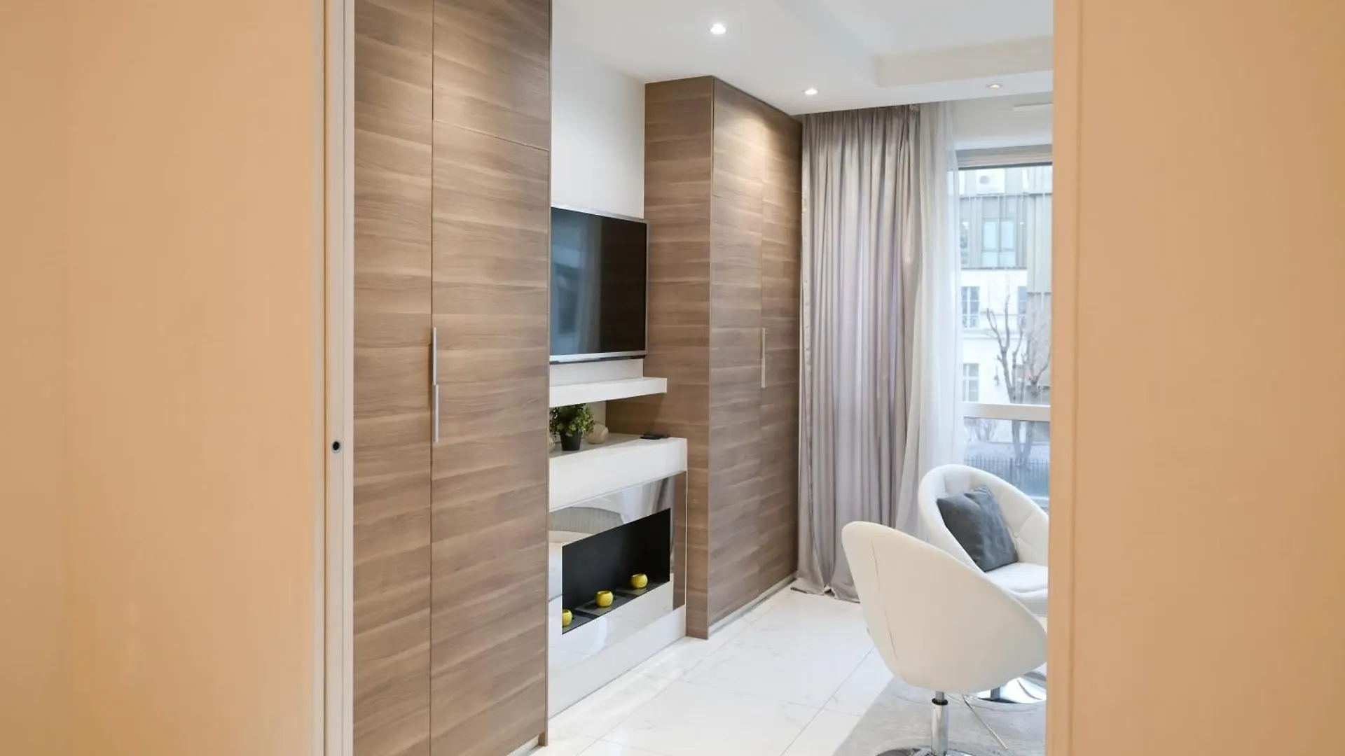 Apartment Modern & Peaceful 1Bd Apt By Champs-Elysees With Ac Paris France